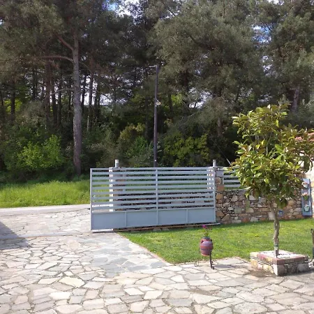 Amisiana Little Beauty Next To Nature בית נופש קאבאלה